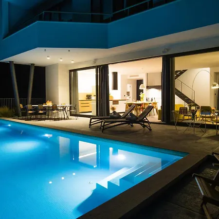 In With Wifi Holiday home *